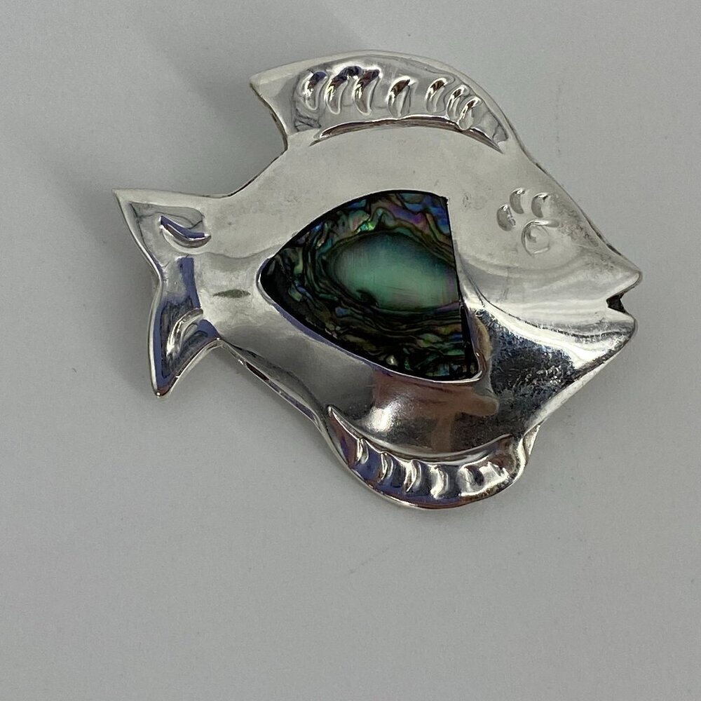 Vintage 925 Sterling Silver Abalone Inlay Fish Brooch